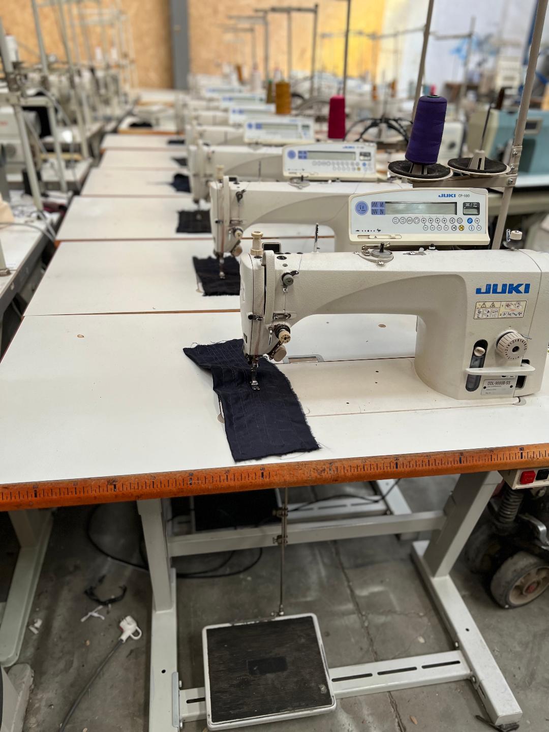 Masina de cusut liniara automata Juki DDL9000BSS